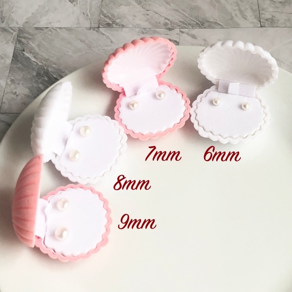 NEW 7mm Natural Freshwater Pearl Studs - Picture 6 of 7